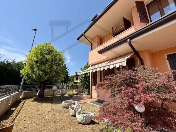 casa indipendente in vendita ad Abano Terme
