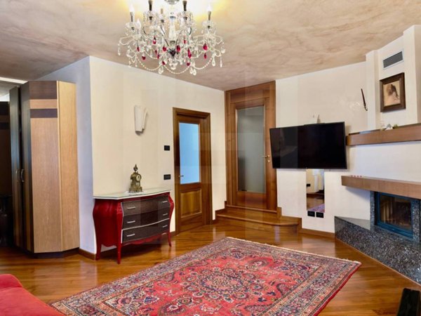 casa indipendente in vendita ad Abano Terme