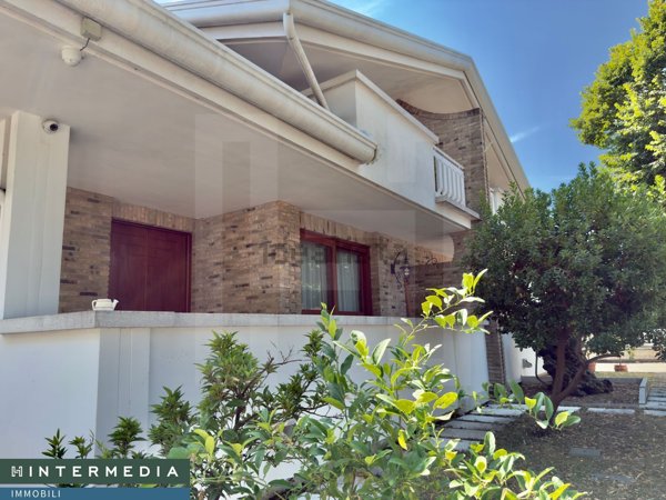casa indipendente in vendita ad Abano Terme