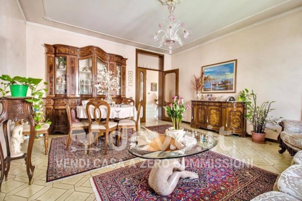 casa indipendente in vendita ad Abano Terme