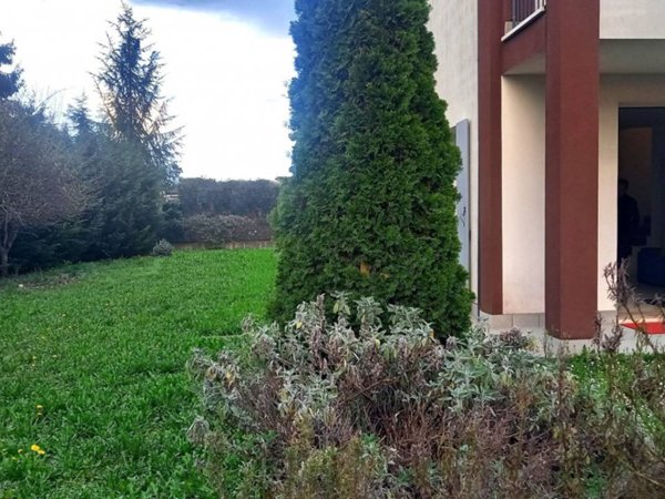 casa indipendente in vendita ad Abano Terme in zona Monteortone