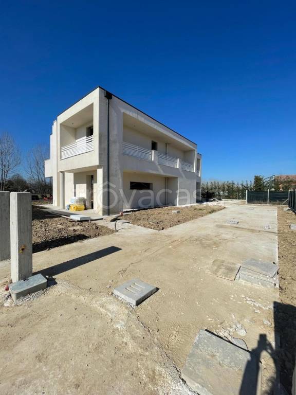 casa indipendente in vendita ad Abano Terme