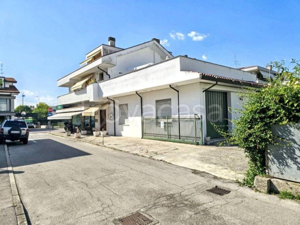 appartamento in vendita ad Abano Terme