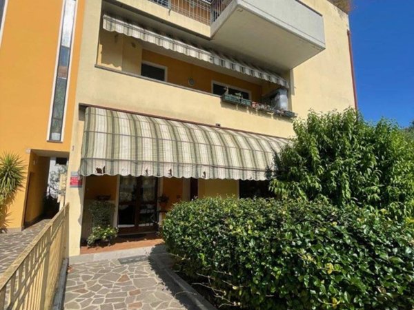 appartamento in vendita ad Abano Terme in zona Monteortone