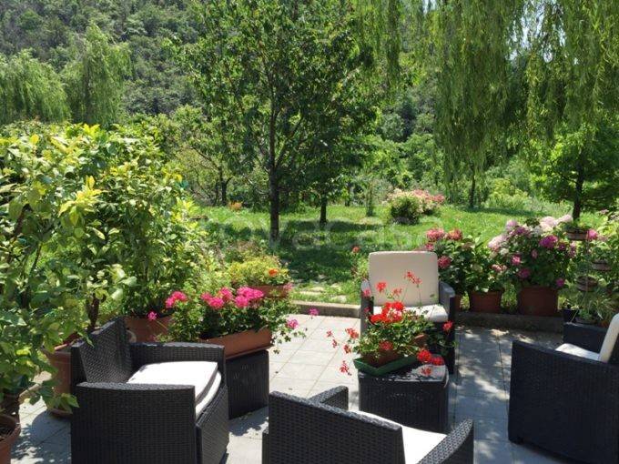 casa indipendente in vendita ad Abano Terme in zona Monteortone