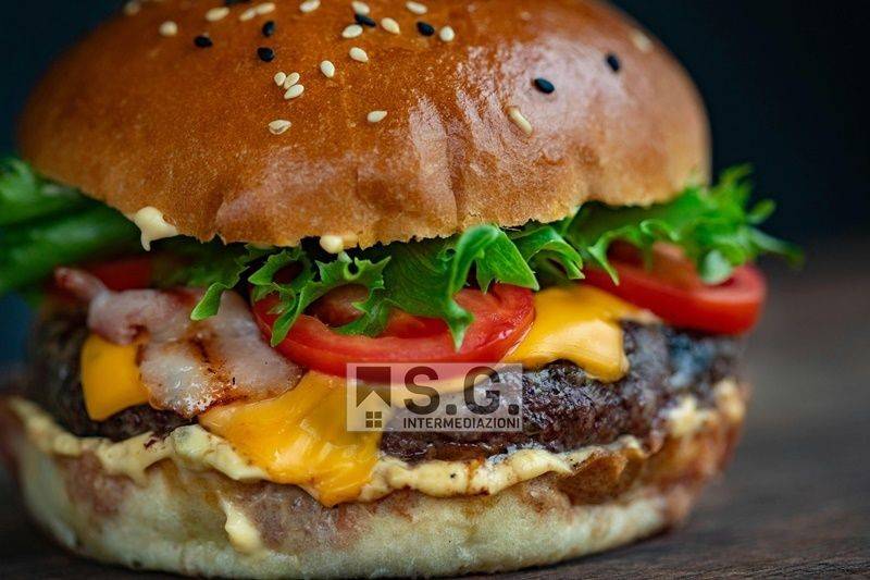 negozio in vendita ad Abano Terme