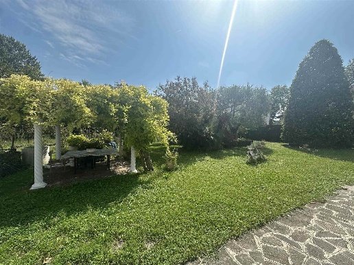 casa indipendente in vendita ad Abano Terme