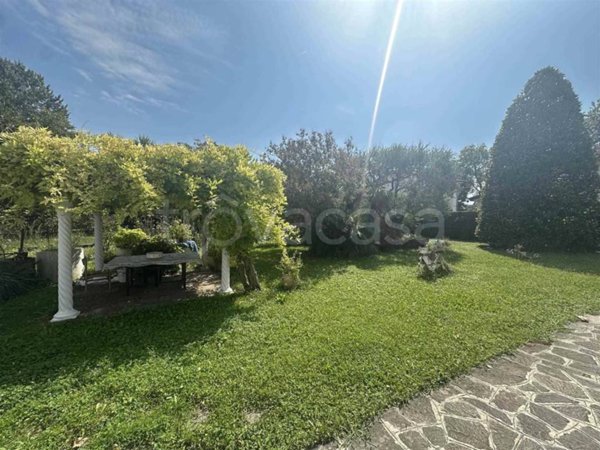 casa indipendente in vendita ad Abano Terme