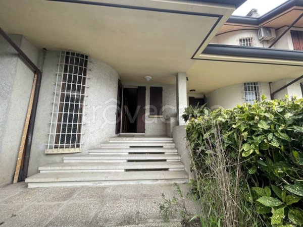 casa indipendente in vendita ad Abano Terme