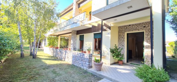 casa indipendente in vendita ad Abano Terme