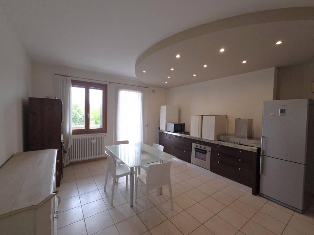 appartamento in vendita ad Abano Terme in zona Giarre