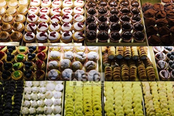 negozio in vendita ad Abano Terme