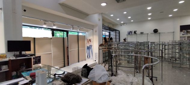 negozio in vendita ad Abano Terme