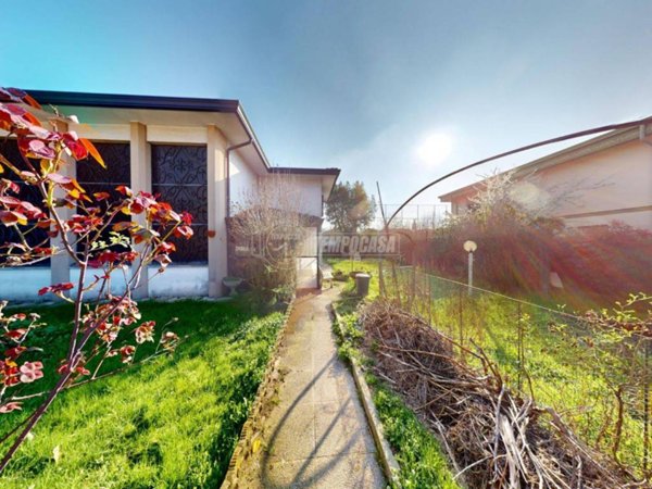 casa indipendente in vendita ad Abano Terme