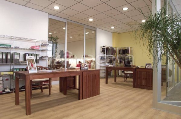 ufficio in vendita ad Abano Terme