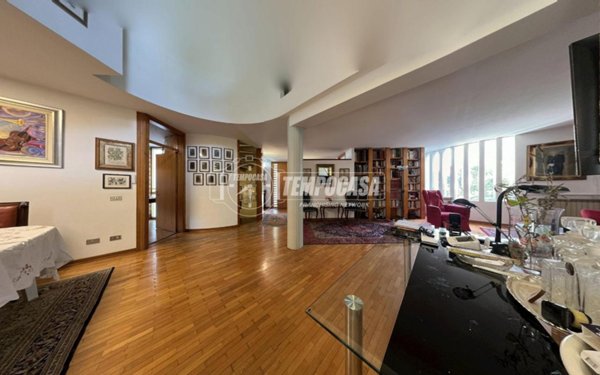 casa indipendente in vendita ad Abano Terme in zona Monterosso