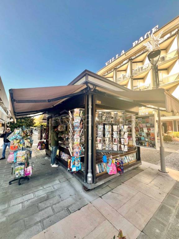 negozio in vendita ad Abano Terme