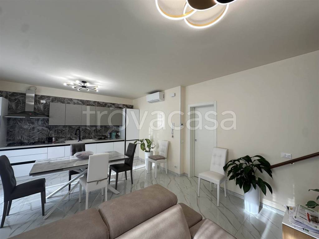 casa indipendente in vendita ad Abano Terme