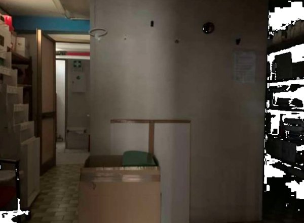 locale di sgombero in vendita ad Abano Terme