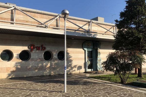 negozio in vendita ad Abano Terme