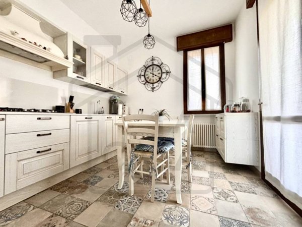 casa indipendente in vendita ad Abano Terme in zona Monteortone