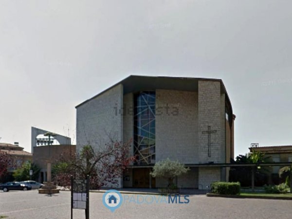 negozio in vendita ad Abano Terme