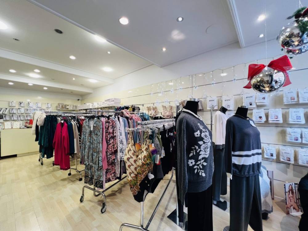 negozio in vendita ad Abano Terme