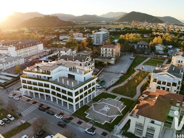 appartamento in vendita ad Abano Terme