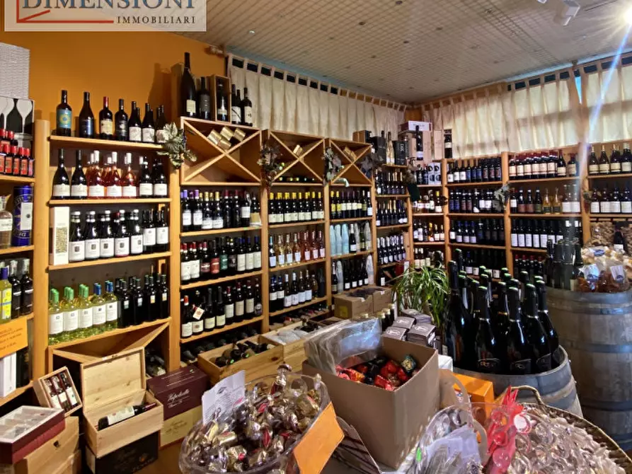 negozio in vendita ad Abano Terme