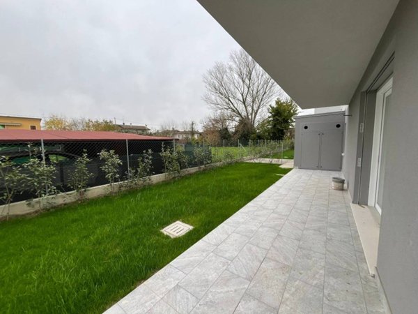 casa indipendente in vendita ad Abano Terme in zona Giarre