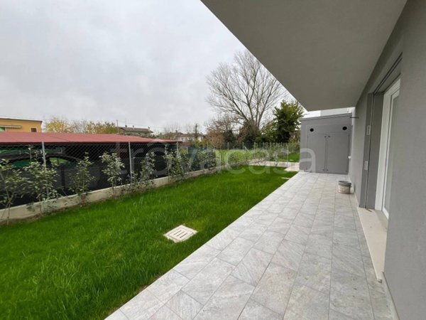 casa indipendente in vendita ad Abano Terme in zona Giarre