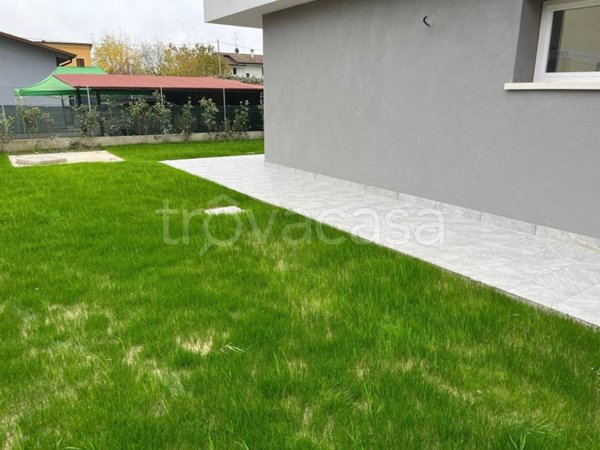 casa indipendente in vendita ad Abano Terme in zona Giarre