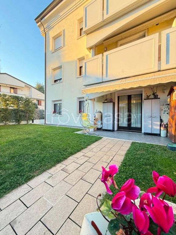 appartamento in vendita ad Abano Terme