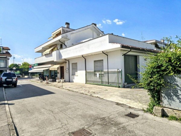 appartamento in vendita ad Abano Terme