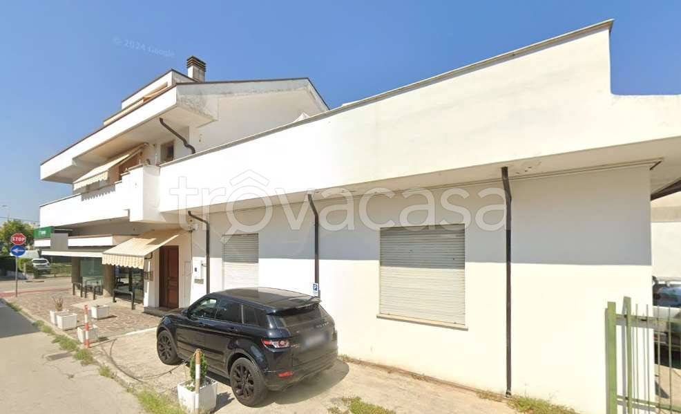 casa indipendente in vendita ad Abano Terme