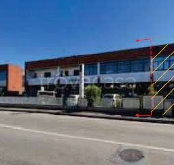 negozio in vendita ad Abano Terme