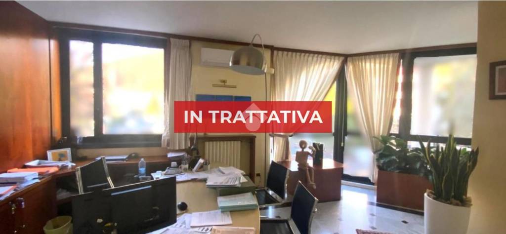 ufficio in vendita ad Abano Terme in zona Monteortone