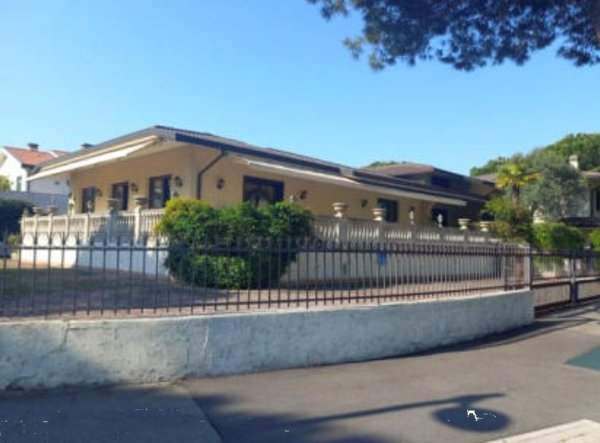 casa indipendente in vendita ad Abano Terme