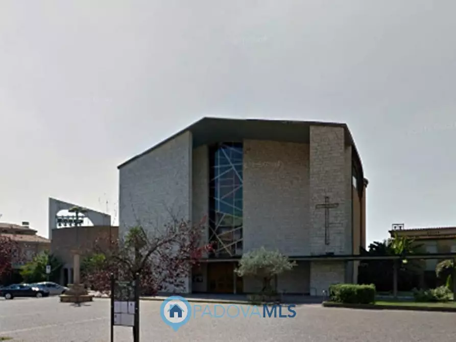 negozio in vendita ad Abano Terme