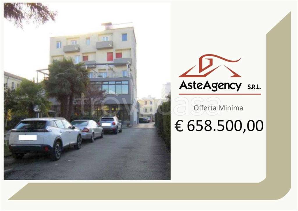 negozio in vendita ad Abano Terme
