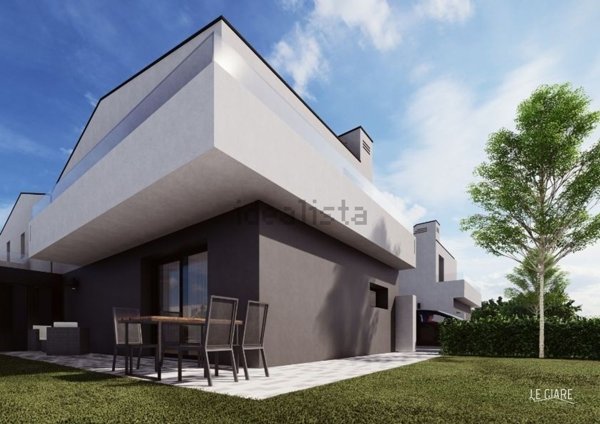 casa indipendente in vendita ad Abano Terme in zona Giarre