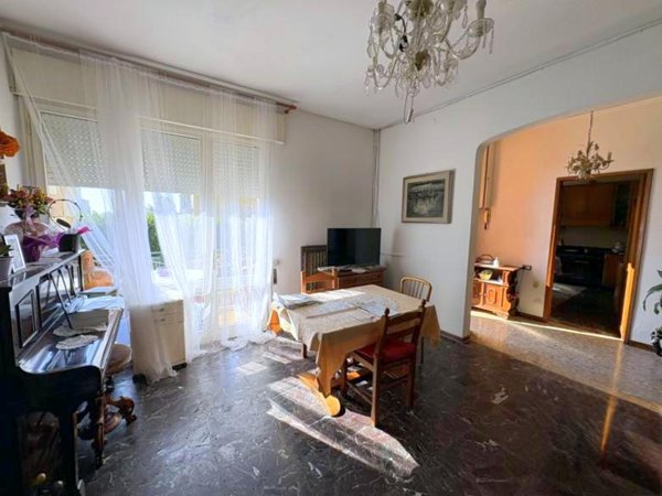 casa indipendente in vendita ad Abano Terme in zona Giarre