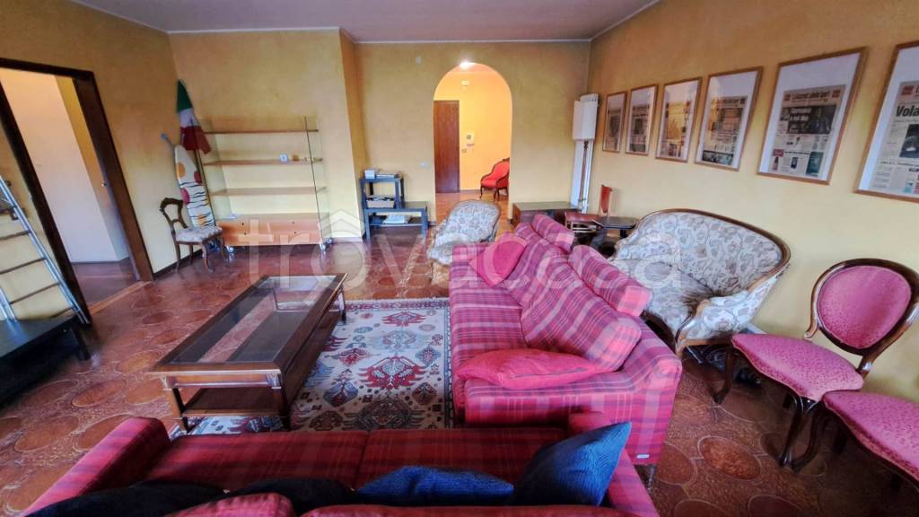 appartamento in vendita ad Abano Terme in zona Monteortone