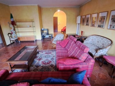 appartamento in vendita ad Abano Terme in zona Monteortone