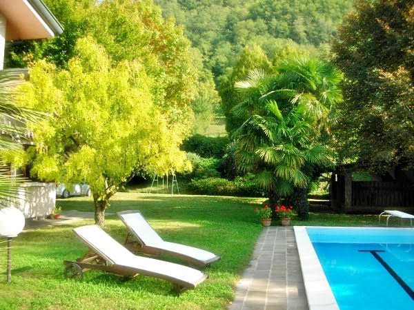 casa indipendente in vendita ad Abano Terme in zona Feriole