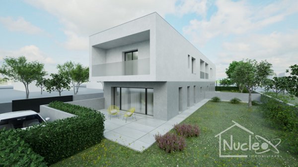 casa indipendente in vendita ad Abano Terme in zona Giarre