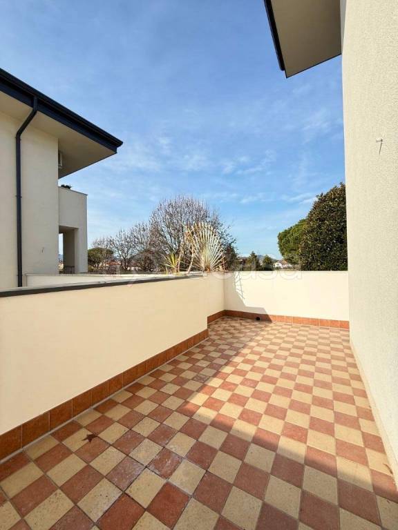 appartamento in vendita ad Abano Terme in zona Monteortone