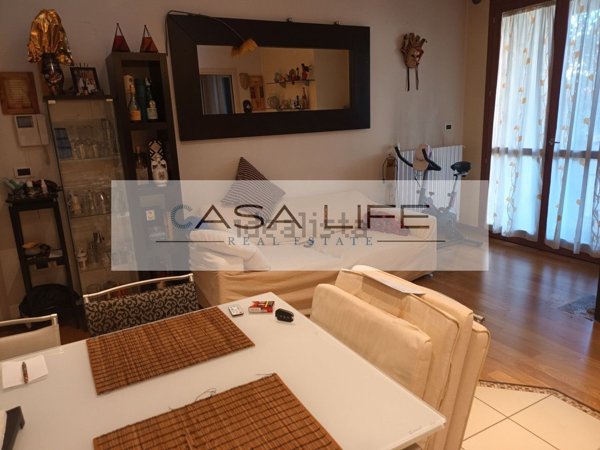 appartamento in vendita ad Abano Terme in zona Monteortone