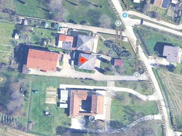 casa indipendente in vendita ad Abano Terme in zona Monterosso