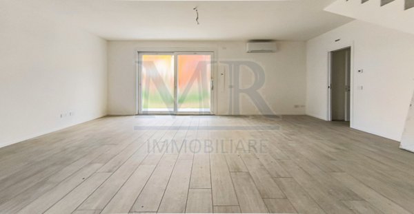 casa indipendente in vendita ad Abano Terme in zona Giarre